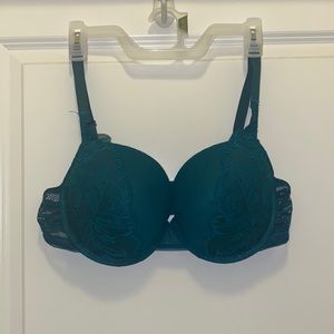 NWOT AUDEN PLUNGE COVERAGE PUSH-UP BRA SIZE 40D